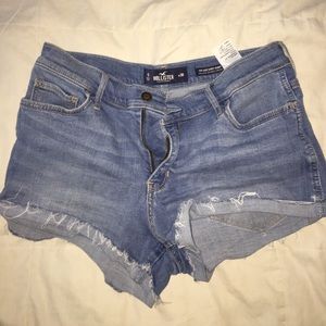 Hollister shorts light wash